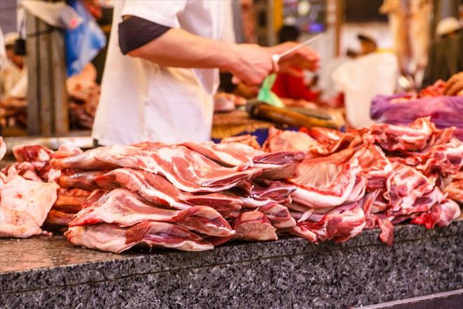 牛肉29一斤羊腿24一斤今年牛羊肉咋这么便宜？5个原因很现实(图3)