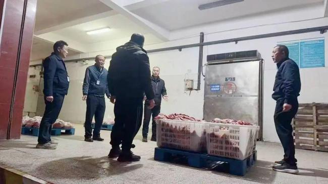 肉贩卖注水肉获利百万元 案件移送检察院审查起诉